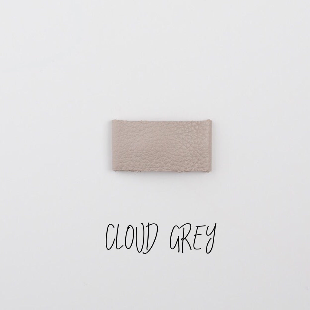 Cloud Grey Leather Snap Clip