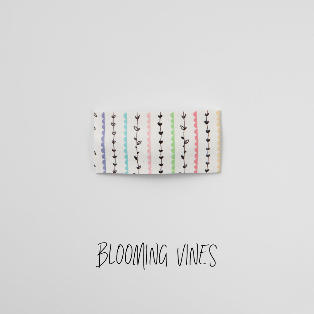 Blooming Vines Faux Leather Printed Snap Clip
